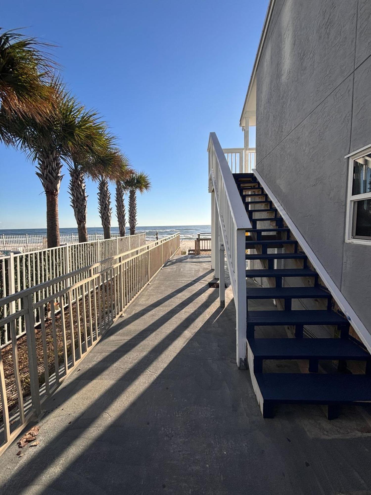 Front Beach Retreat A1 Panama City Beach Exterior photo